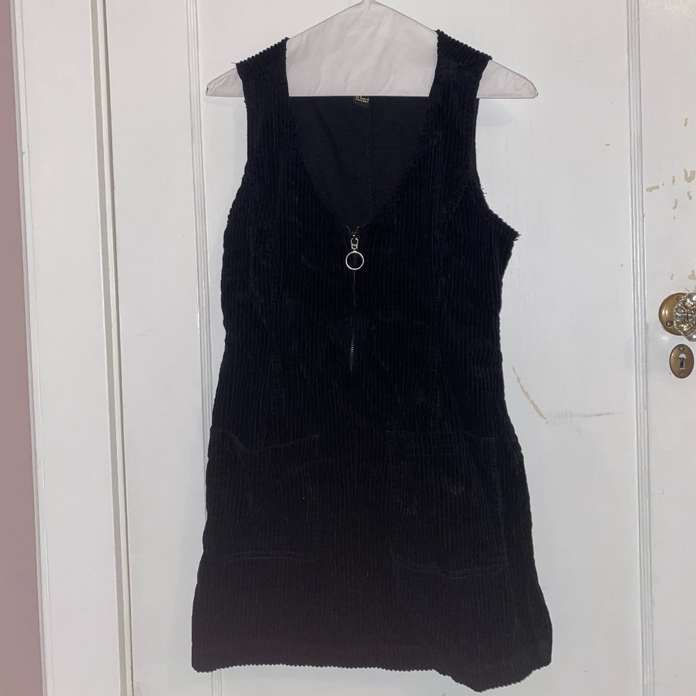 Forever 21 Cute Black Corduroy Dress